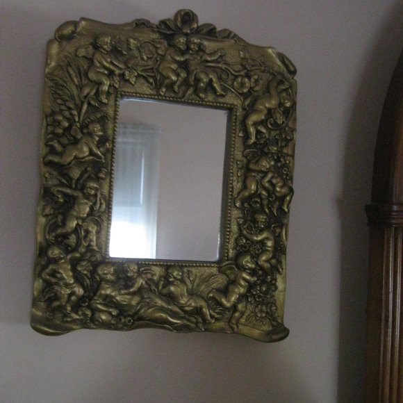 "GARGOYLES STUDIO BABY ANGELS FROLICKING AMONGST THE VINES & FLOWERS MIRROR" - Picture 2 of 10